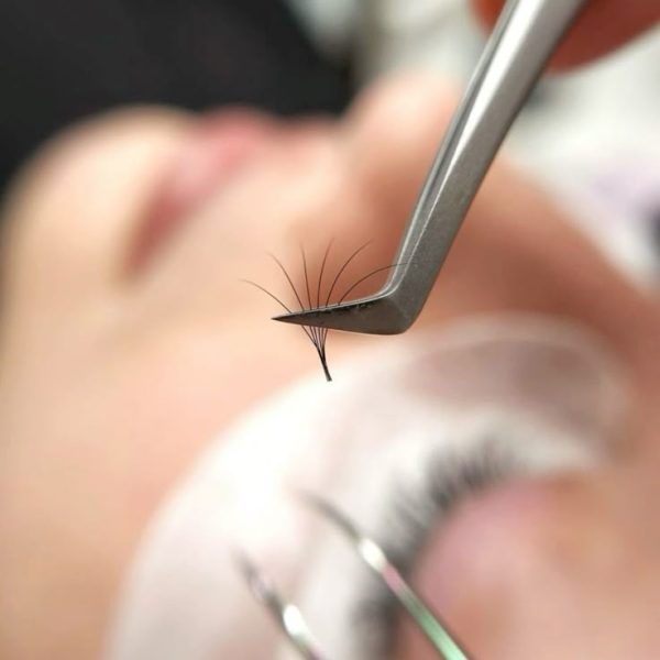 tzortzina beauty brows